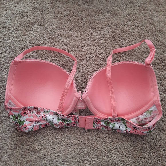 NWT Coobie 34 C Bra..  Padded Underwire, removable straps. - Picture 4 of 4